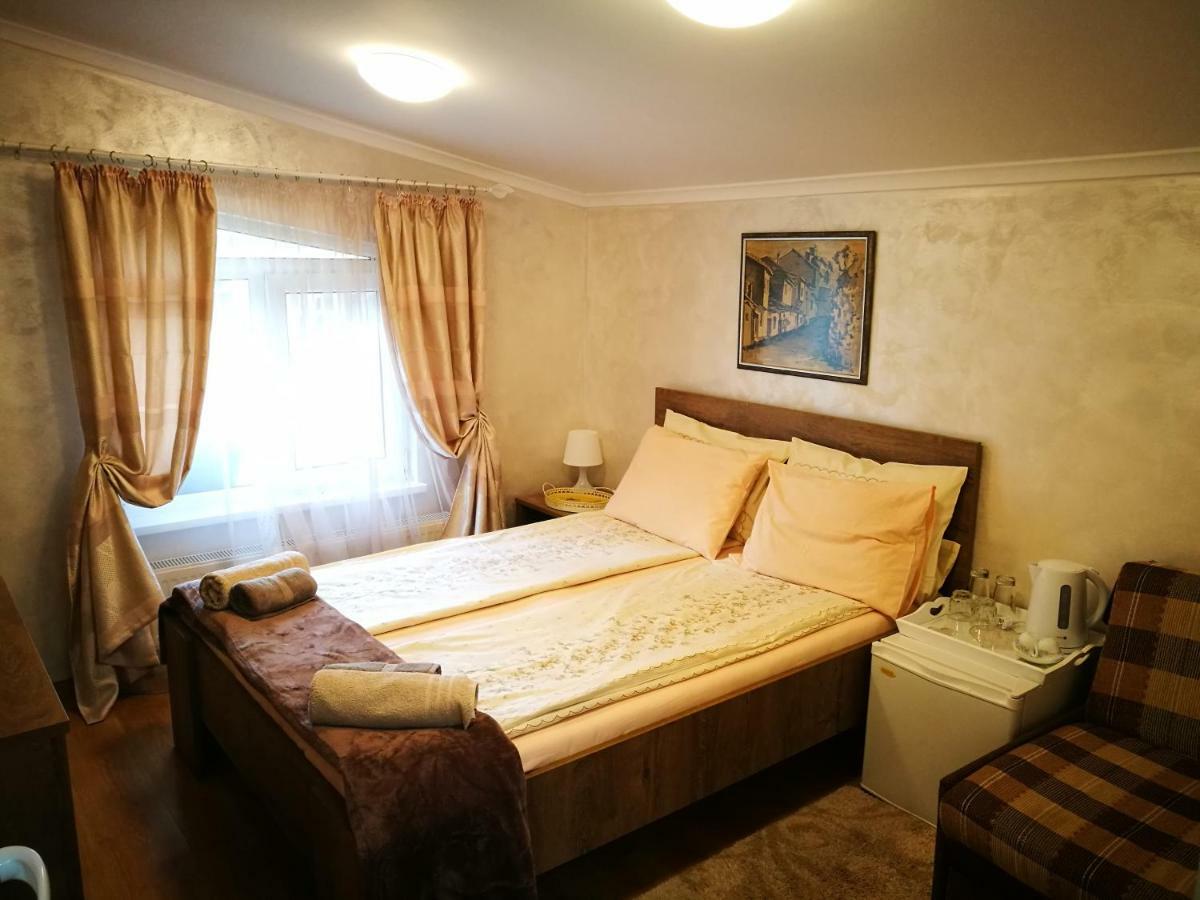 Hotel Paradise Sofia Esterno foto